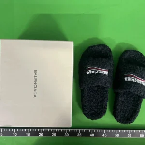 Balenciaga High-End Slippers With Gift Box