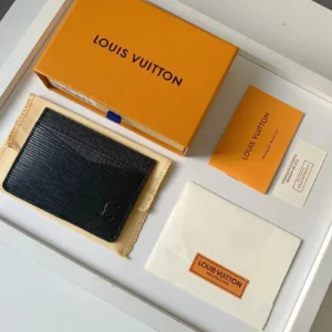 Louis Vuitton Epi Card Holder Sophisticated Chic